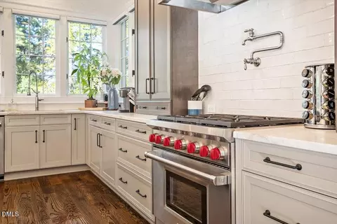 Kitchen - 1617 Ridge Rd, Raleigh, NC 27607 photo 6 of 7