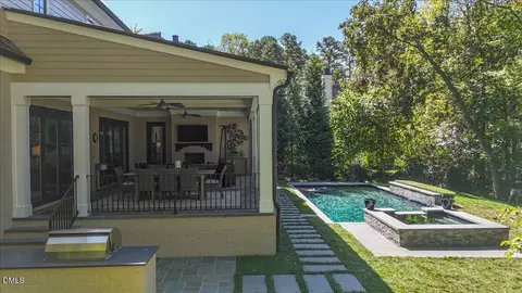 Exterior - 1617 Ridge Rd, Raleigh, NC 27607 photo 4 of 13
