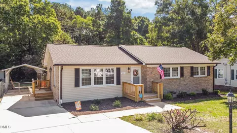 111 Ward Ave, Oxford, NC 27565