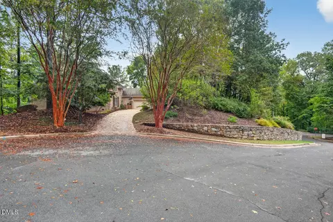 100 Hanft Knl, Chapel Hill, NC 27514