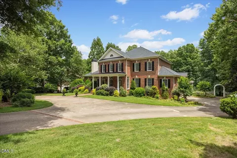 1009 Bentham Dr, Raleigh, NC 27614