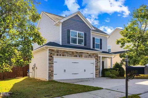 4440 Cardinal Grove Blvd, Raleigh, NC 27616