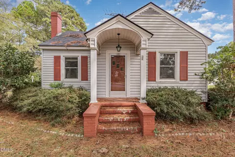 304 N Fayetteville St, Salemburg, NC 28385