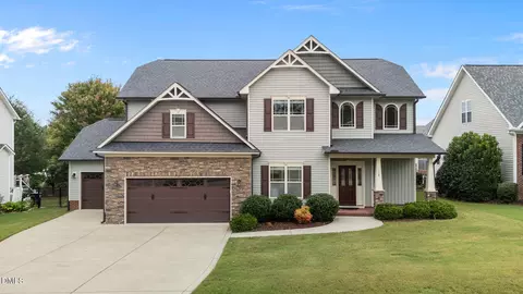 138 Claymore Dr, Clayton, NC 27527
