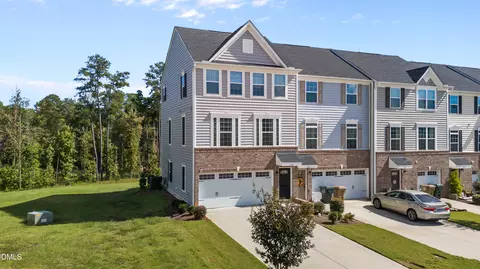 354 Amber Acorn Ave, Raleigh, NC 27603
