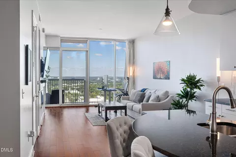 301 Fayetteville St #2704, Raleigh, NC 27601