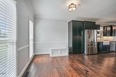 Entry Way - 121 Erwin Ave, Erwin, NC 28339 photo 3 of 10