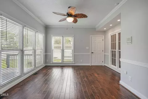 Living - 121 Erwin Ave, Erwin, NC 28339 photo 2 of 6