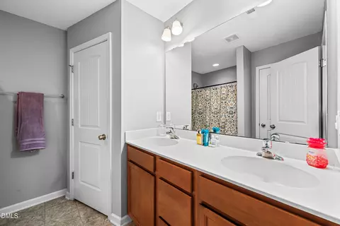 Bath - 1418 Chatuga Way, Wake Forest, NC 27587 photo 2 of 2