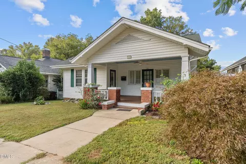 321 N Steele St, Sanford, NC 27330