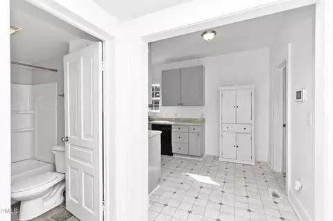 303 Denim Dr, Erwin, NC 28339 photo 13