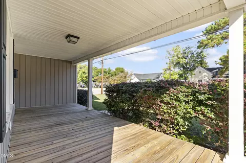 303 Denim Dr, Erwin, NC 28339 photo 6
