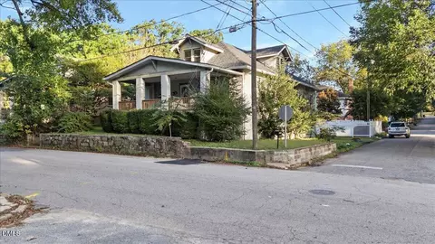 1105 S Chestnut St, Henderson, NC 27536