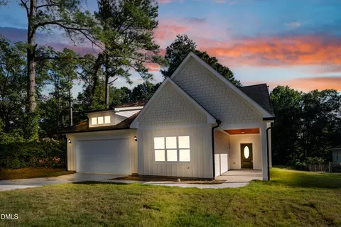 1203 Elizabeth Rd W, Wilson, NC 27896