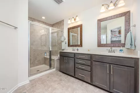 Bath - 124 White Crane Ct, Durham, NC 27713 photo 1 of 2