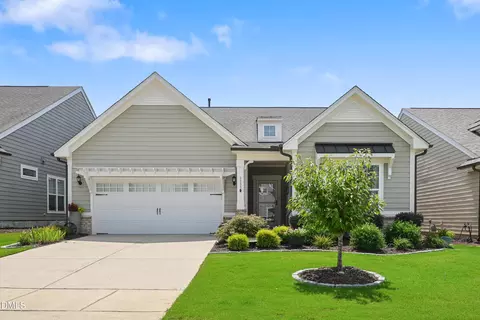 3333 Turner Ridge Dr, New Hill, NC 27562
