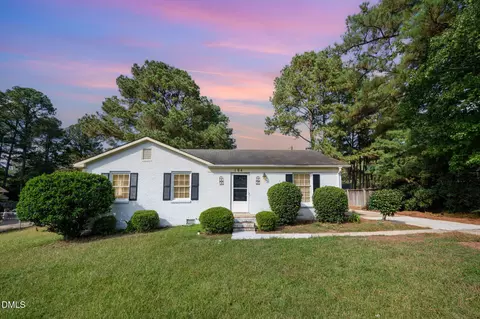 104 Deblyn Ct, Durham, NC 27713