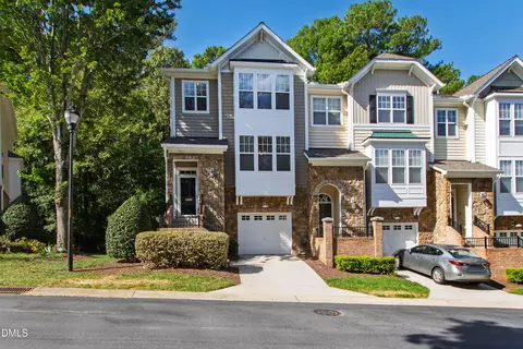5133 Lady Of The Lake Dr, Raleigh, NC 27612