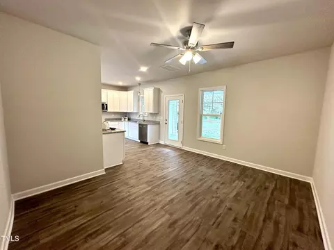 215 Britt St, Smithfield, NC 27577 photo 7