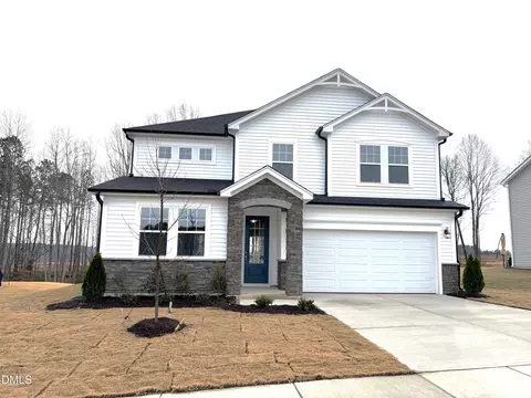 375 Providence Creek Dr, Fuquay Varina, NC 27526