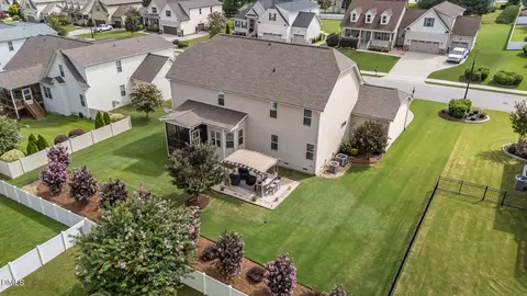 View/Area - 39 Beau Dr, Garner, NC 27529 photo 5 of 6