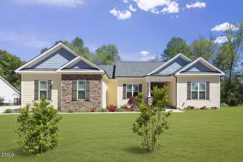 115 Wiggins Rd, Angier, NC 27501