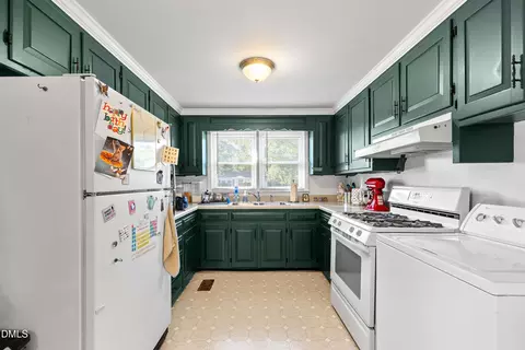 Kitchen - 116 Compton St, Clayton, NC 27520 photo 3 of 5