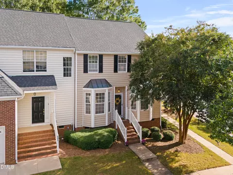 600 Nottinghill Walk, Apex, NC 27502