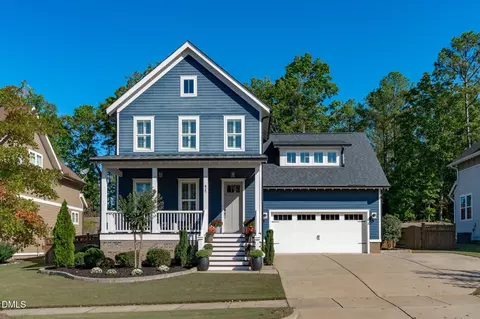 417 Ancient Oaks Dr, Holly Springs, NC 27540