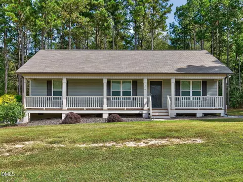 270 Barewood Dr, Four Oaks, NC 27524