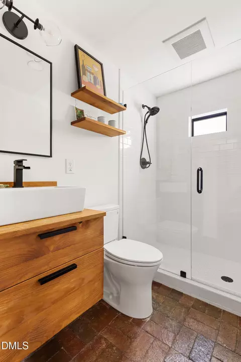 Bath - 217 Dacian Ave, Durham, NC 27701 photo 6 of 6