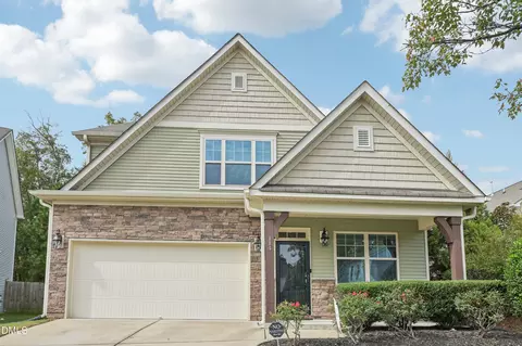 114 Tweedbank Ct, Fuquay Varina, NC 27526