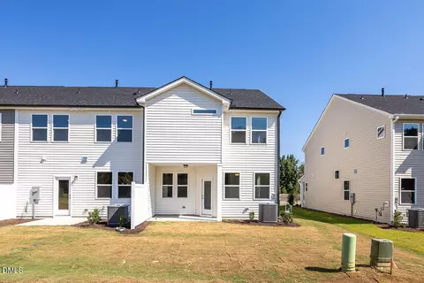 Exterior - 3912 Well Fleet Dr, Fuquay Varina, NC 27592 photo 2 of 2