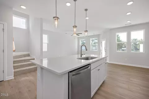 3912 Well Fleet Dr, Fuquay Varina, NC 27592