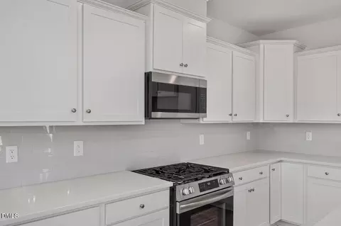 Kitchen - 3912 Well Fleet Dr, Fuquay Varina, NC 27592 photo 3 of 4