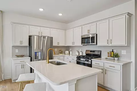 257 Stone Valley Ln, Wilsons Mills, NC 27520