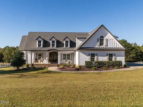 405 Trotting Trl, Efland, NC 27243