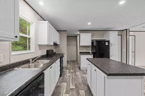 38 Emerald Ln, Broadway, NC 27505 photo 8