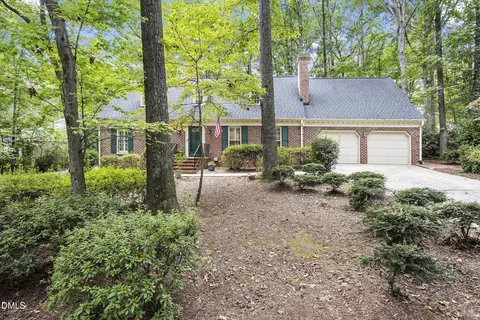 1404 Rock Creek Ln, Cary, NC 27511