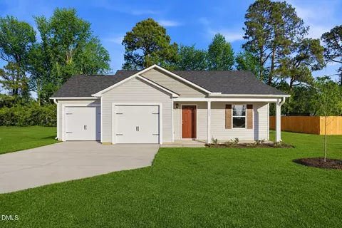202 Streamlet Dr, Fremont, NC 27830