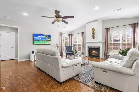 112 Amiable Loop, Cary, NC 27519 photo 10
