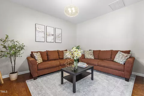 112 Amiable Loop, Cary, NC 27519 photo 9