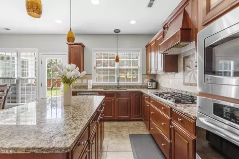 112 Amiable Loop, Cary, NC 27519 photo 15