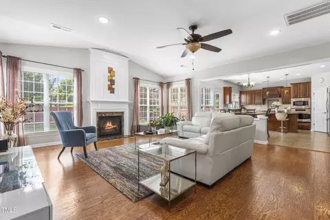 112 Amiable Loop, Cary, NC 27519 photo 11