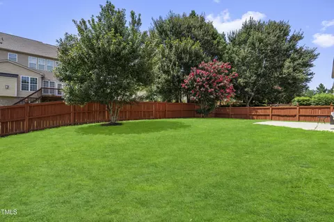 112 Amiable Loop, Cary, NC 27519 photo 39