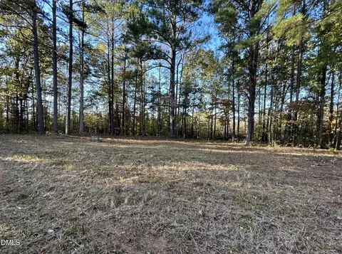 1539 Schloss Rd, Louisburg, NC 27549