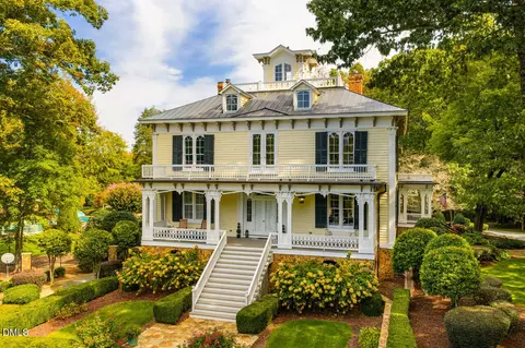4714 Timberwood Trl, Efland, NC 27243