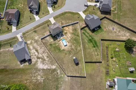 View/Area - 328 Avery Meadows Dr, Smithfield, NC 27577 photo 1 of 4