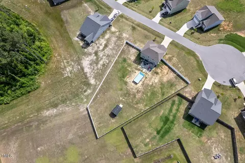 View/Area - 328 Avery Meadows Dr, Smithfield, NC 27577 photo 4 of 4
