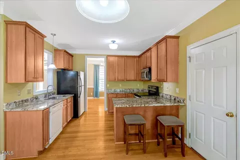 Kitchen - 159 Waterfall Rd, Henderson, NC 27537 photo 1 of 4